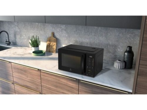 Ảnh thực tế lò vi sóng Electrolux EMG23D22B