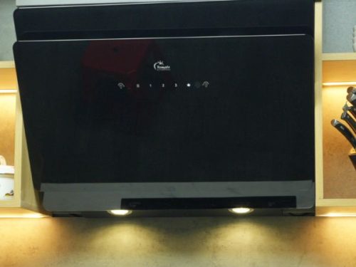 Máy hút mùi áp tường Tomate TOM 3374